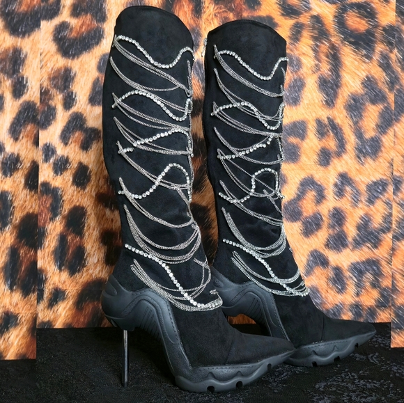 Azalea Wang Taty Suede Embellished Boots - Picture 2 of 11